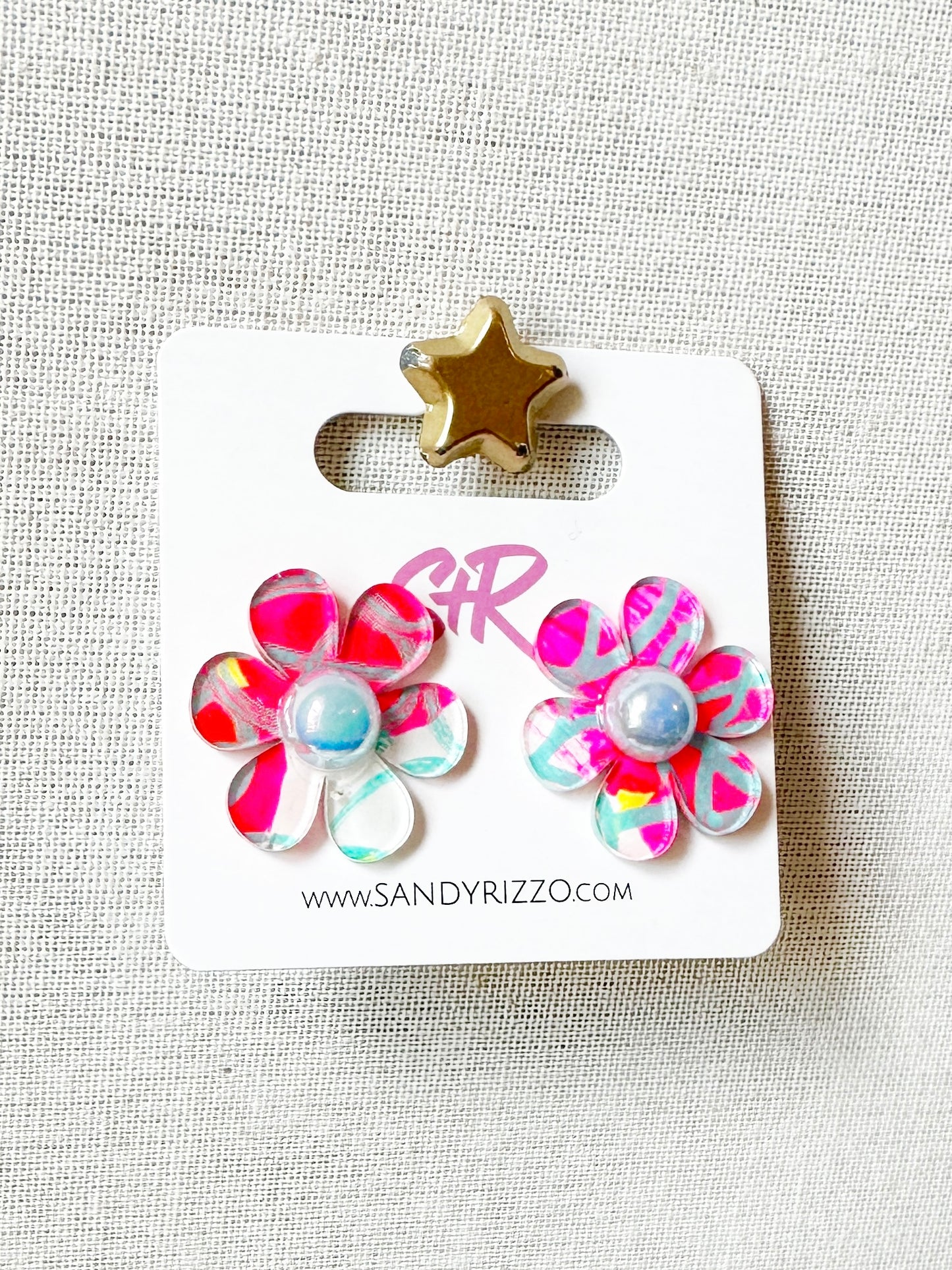 Give Peace a Chance Flower Stud